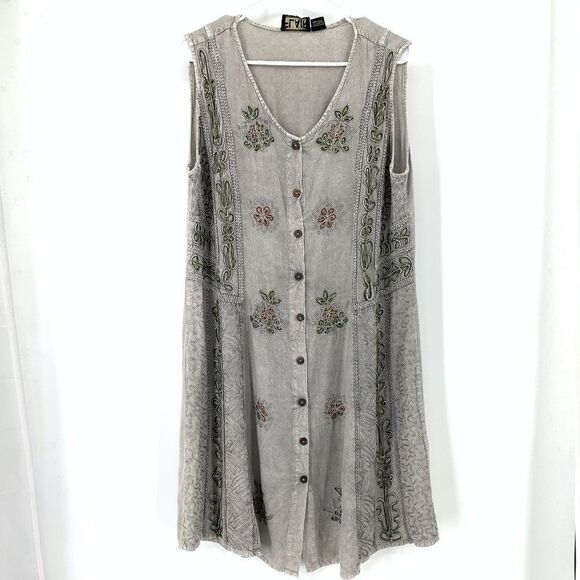 FLAIR Sleeveless Gray Button Front Dress w/ Silvery Gray Embroidery Throughout - Picture 1 of 14
